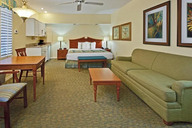 استوديو بسرير كينج للمدخنين، Holiday Inn & Suites Clearwater Beach S-harbourside 1/1