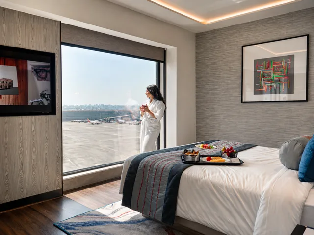 غرفة ديلوكس بسريرين منفصلين بإطلالة على الحديقة، Fairfield by Marriott Mumbai International Airport 4/4