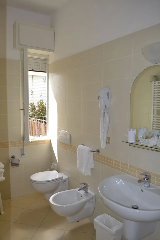 غرفة قياسية رباعية بسرير بطابقين وسرير كوين، SPORTUR CLUB HOTEL 7/7