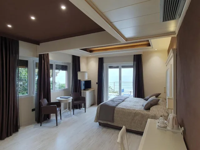 جناح جونيور بإطلالة على البحر، Hotel Regina Alassio 8/10