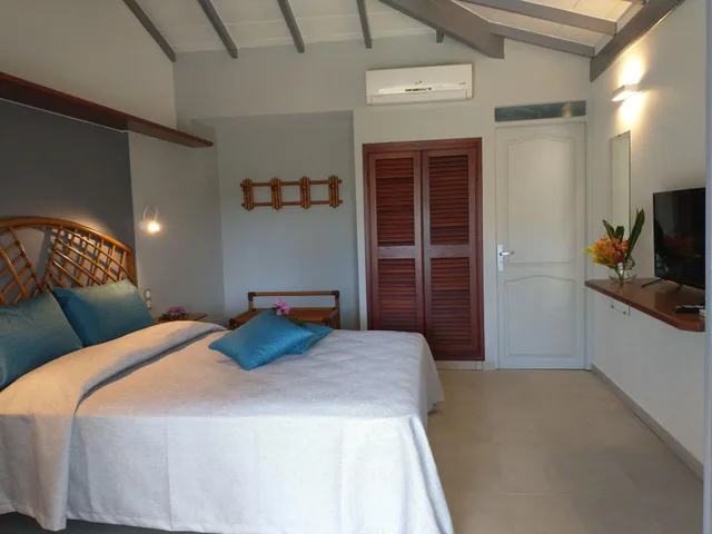 استوديو سوبيريور، Habitation Grande Anse 1/1