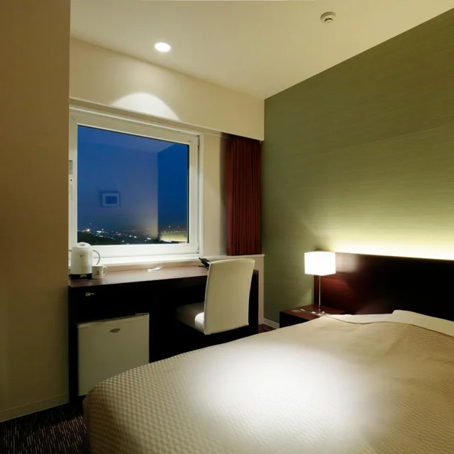غرفة قياسية بسرير مزدوج للمدخنين، Candeo Hotels Kikuyo 9/10