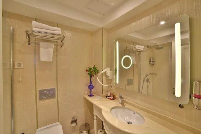 غرفة كومفورت بإطلالة على البحر، Yilsam Sultanahmet Hotel 5/5