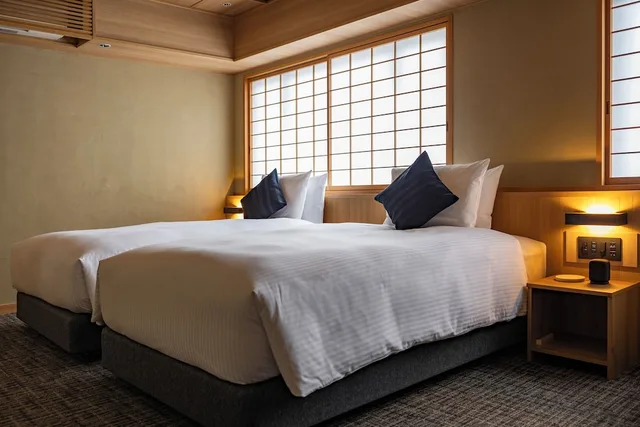 Universal, Standard, Twin Beds، yugen kyoto shijo 3/7