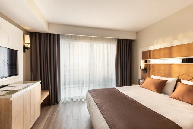 غرفة ديلوكس عائلية بإطلالة على الحديقة، Swandor Hotels & Resorts Topkapi Palace 2/3