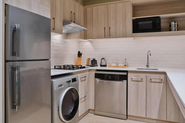 1 Bedroom, Apartment, King Bed, Creek View, Sofa، Element Al Jaddaf, Dubai 8/8