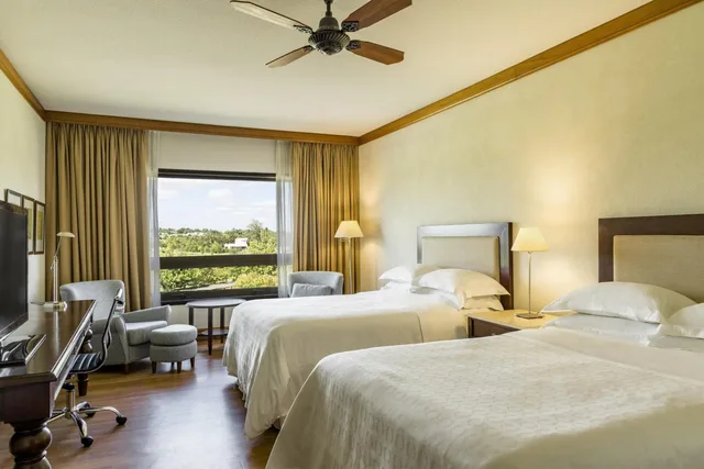 Guest Room, Twin Beds, Golf Course View, Sheraton Colonia Golf and Spa Resort 2/6