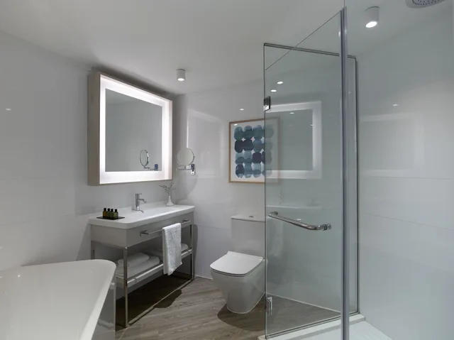 جناح جونيور بسرير كينج بإطلالة على الجبل، Amus Hotel and Spa 6/6