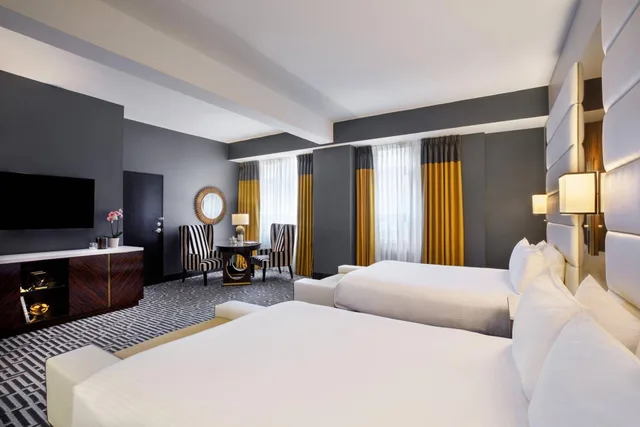 غرفة بسريرين كوين بإطلالة على المدينة، Hotel Metro 1/7