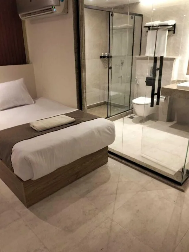 غرفة ديلوكس بسريرين منفصلين، Pyramid Front Hotel 1/4
