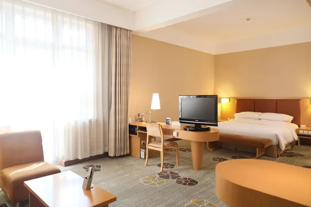 جناح سوبيريور، Beijing XinQiao Hotel 4/8