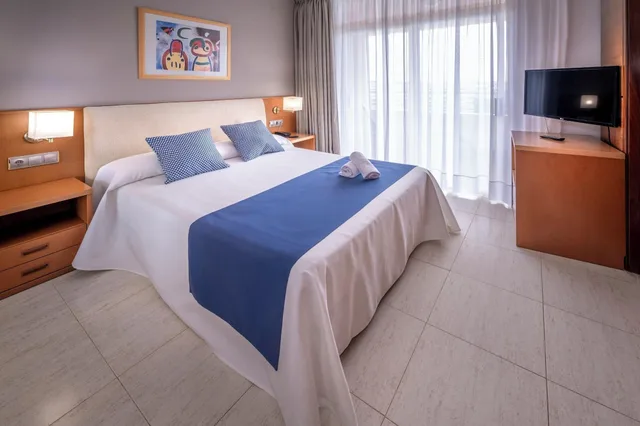 جناح بشرفة، 4R Regina Gran Hotel 1/2