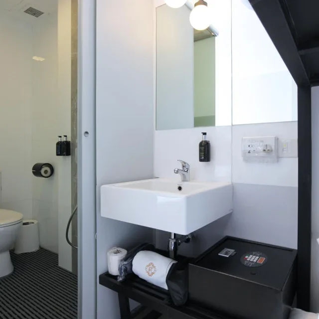 Cabin, Private Bathroom, Xl، ST Signature Bugis Beach 6/6