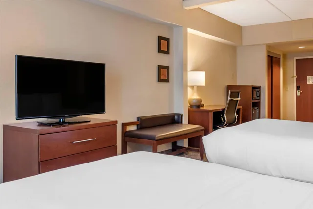 جناح بسريرين مزدوجين، Comfort Suites Downtown Carlisle 3/4