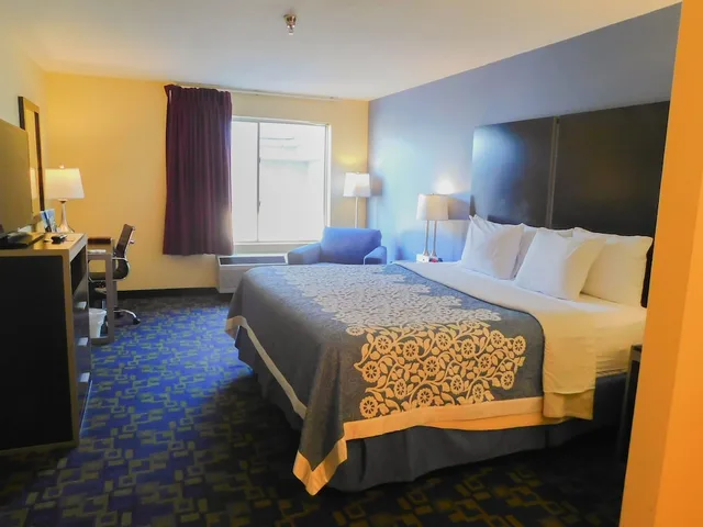 جناح بسرير كينج، Days Inn & Suites by Wyndham Pocahontas 4/5