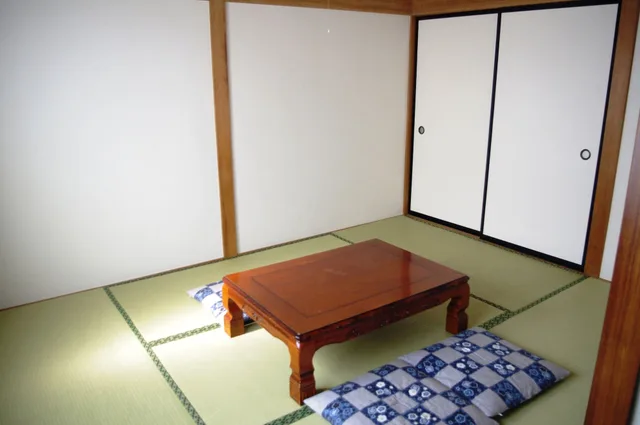 Japanese, Standard, 5 Futon Beds, Partial Mountain View، K S House Fuji View Hostel 1/3