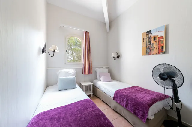 2 Bedrooms, Duplex, Garden, House, Twin Beds, Trundle Bed, Sofa، Pierre and Vacances Pont Royale En Provence Holiday Village 4/7