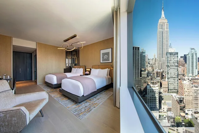غرفة كلوب بسريرين مزدوجين، The Ritz-Carlton New York, NoMad 2/5