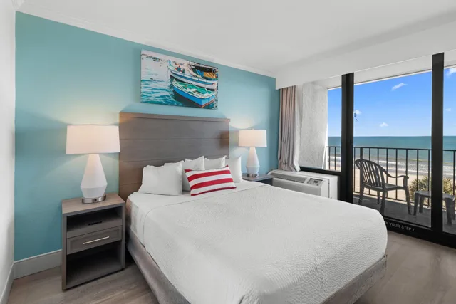Schooner, Junior Suite, Deluxe, Cabana, Ocean Front، Compass Cove Resort 3/7