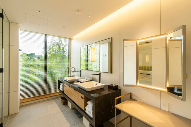 غرفة بسريرين منفصلين بشرفة، The Hotel Seiryu Kyoto Kiyomizu 2/2