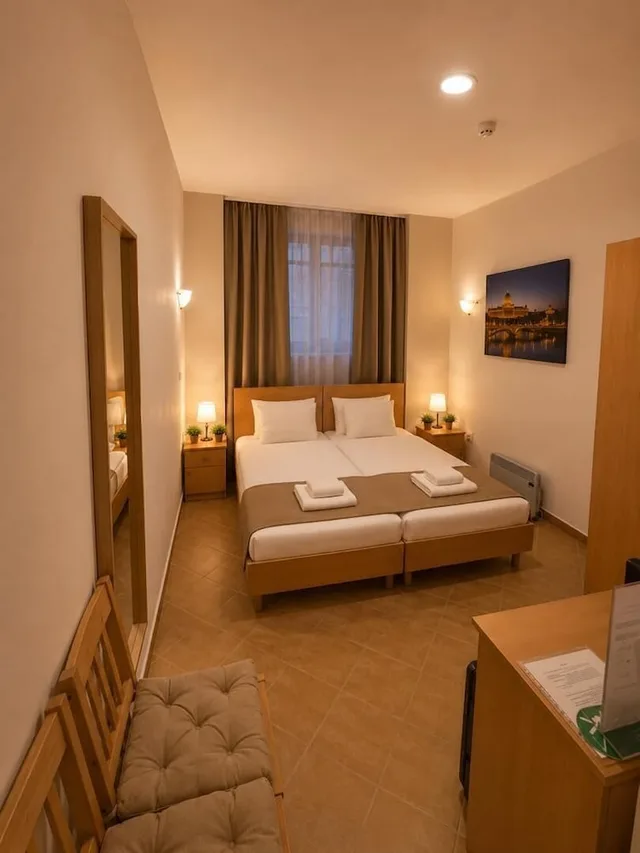 غرفة أساسية بسرير كينج، Esprit Hotel Budapest 7/10