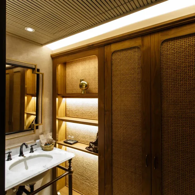 غرفة مفردة بحوض استحمام، Hotel Verdigris 2/3