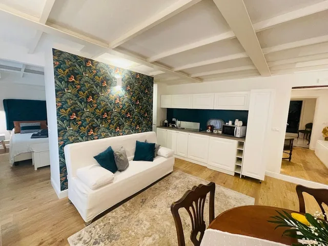 1 Bedroom, Mezzanine, Studio, Suite, King Bed, Sofa, Kitchen، Palazzo Del Poeta 1/3