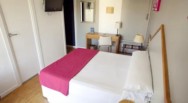 غرفة قياسية مفردة بسرير مزدوج، Subur Hotel Sitges 1/1