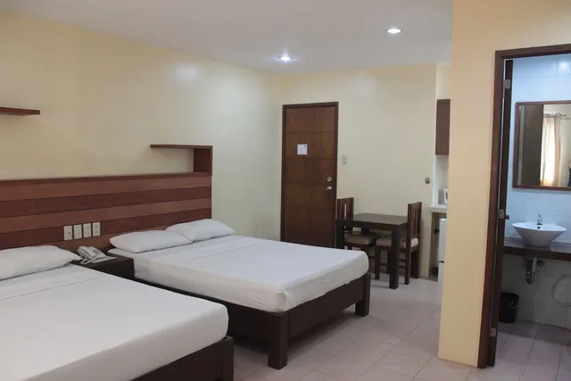 غرفة عائلية بسريرين كوين، Joyce Apartelle Kalentong 3/6