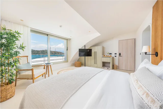 لوفت بسرير كوين، Yacht Classic Hotel - Boutique Class 1/2