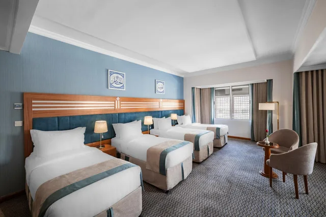 غرفة قياسية رباعية بإطلالة على المدينة، توليب إن الدار(Tulip Inn Al Dar Rawafed) 1/8