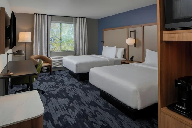 Room, 2 Queen Beds, City View, Fairfield by Marriott Inn & Suites Surprise Prasada 1/3