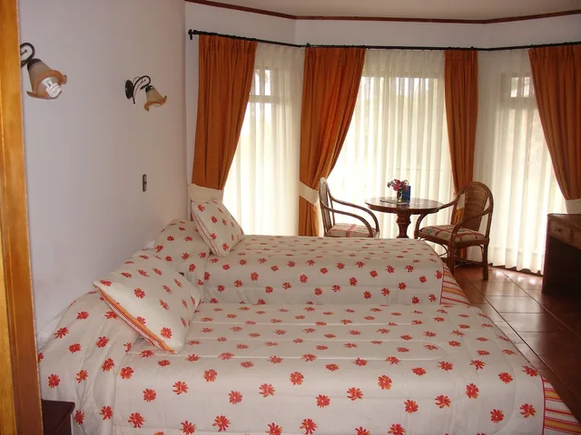 غرفة سوبيريور بإطلالة على البحر مفردة بسرير كينج، Hotel Victoria 2/3