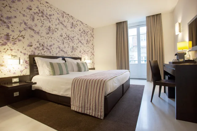 Superior, Double or Twin Bed, Internacional Design Hotel 2/3