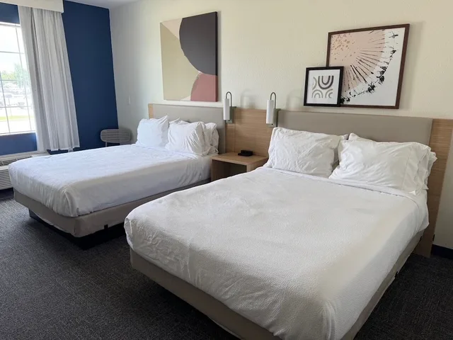 Room, 2 Queen Beds, Accessible, Spark by Hilton Opelousas 1/3