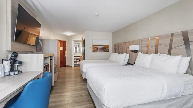 جناح بسريرين كوين، Best Western Plus The Inn At Hampton 1/10