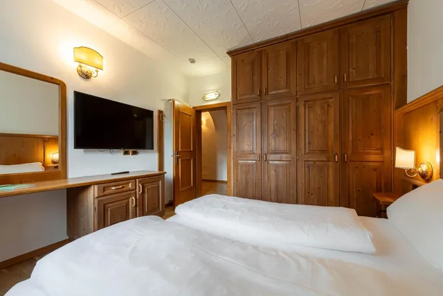 غرفة اقتصادية بسرير مزدوج أو سريرين منفصلين، Schloss Hotel & Club Dolomiti 9/10