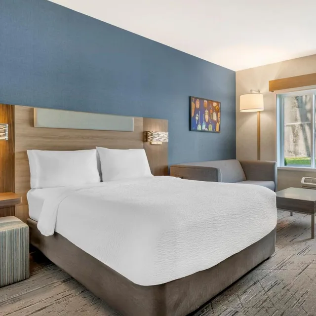 جناح ركني بإطلالة على النهر، Holiday Inn Express Hotel Suites Astoria 3/7