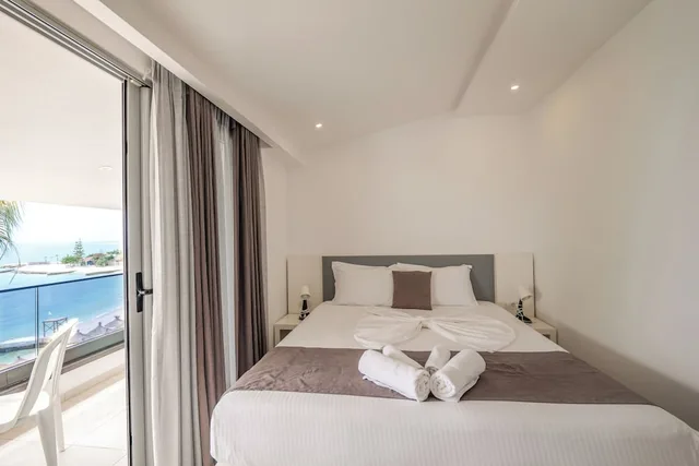 Deluxe, Double or Twin Bed, Sea View, Vila Era Beach 7/10