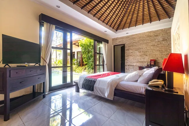 2 Bedrooms, Superior, Aleesha Villas 1/3