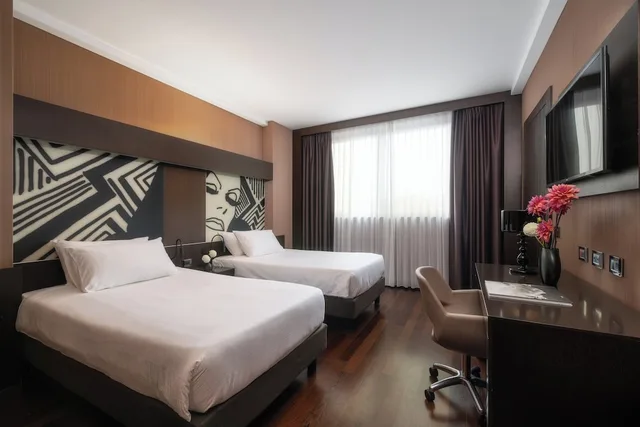 غرفة كلاسيكية بسريرين منفصلين لذوي الإعاقة، Crowne Plaza Milan City 2/8