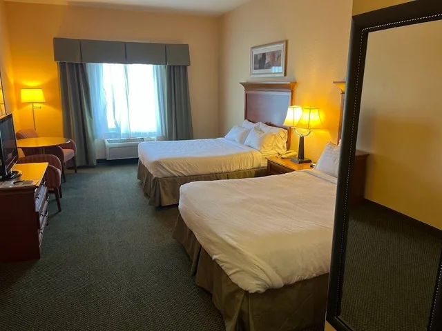 غرفة بسريرين كوين لذوي الإعاقة، Wyndham Garden Otsego-Minneapolis 3/7