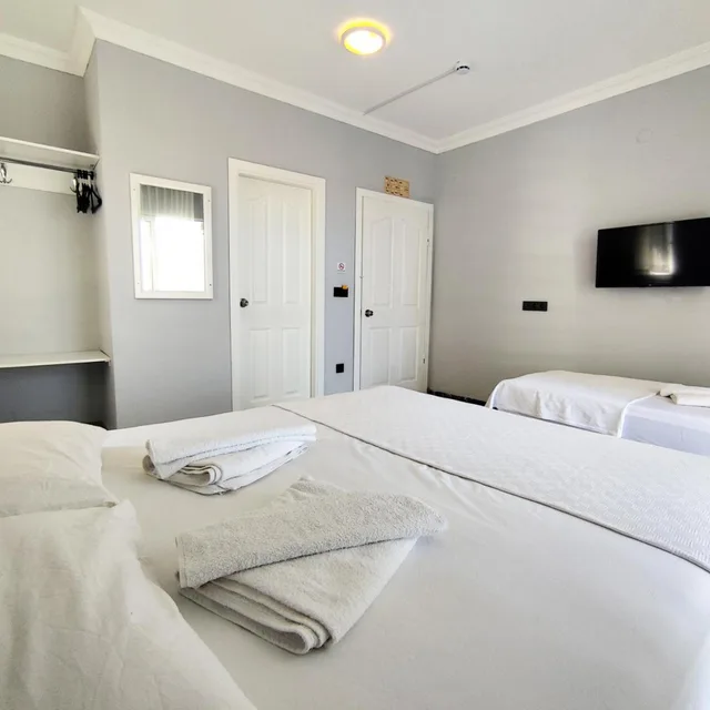غرفة قياسية بسرير مزدوج، Sav-ir Suit Otel 7/10