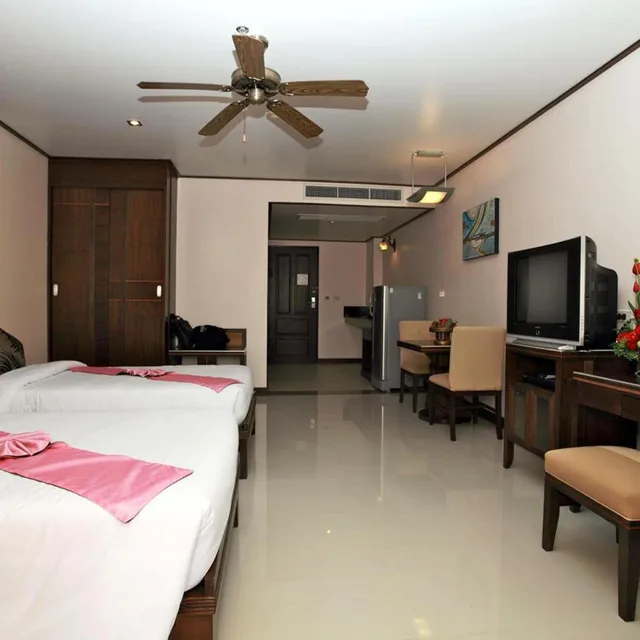 غرفة ديلوكس بسريرين منفصلين، Pattaya Loft Hotel 1/7