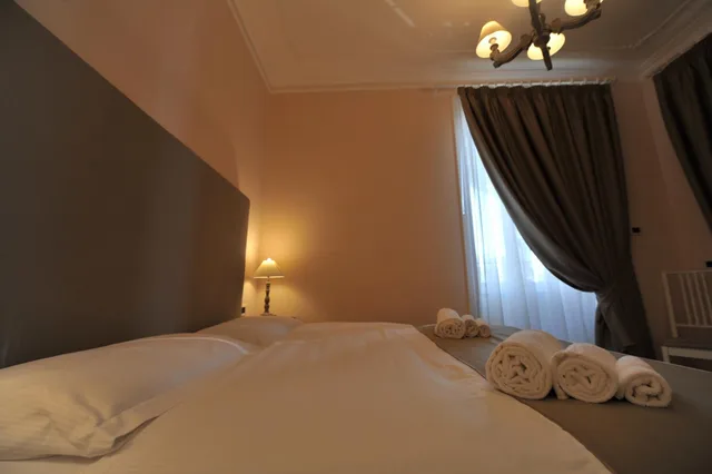 غرفة قياسية بسرير مزدوج أو سريرين منفصلين، Villa Zaccardi 3/10