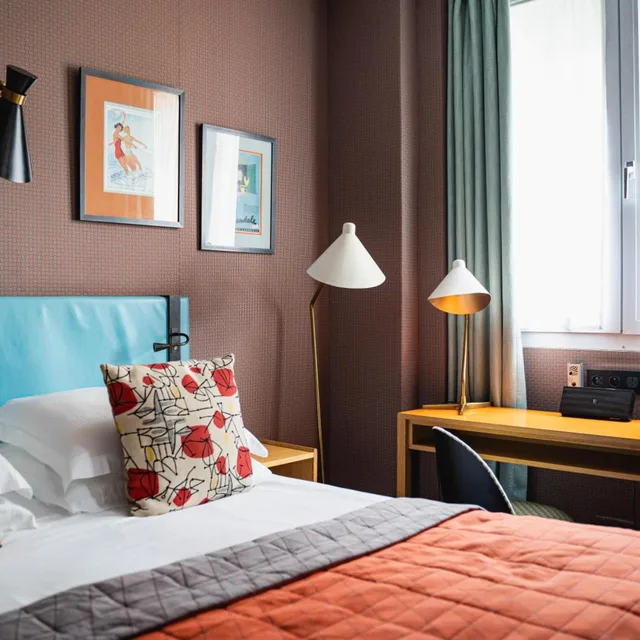 غرفة كلاسيكية بسرير كينج، Artus Hotel 6/10