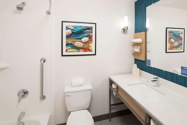 غرفة بسريرين كوين بإطلالة على النهر، Hilton Garden Inn Sioux City Riverfront 3/3