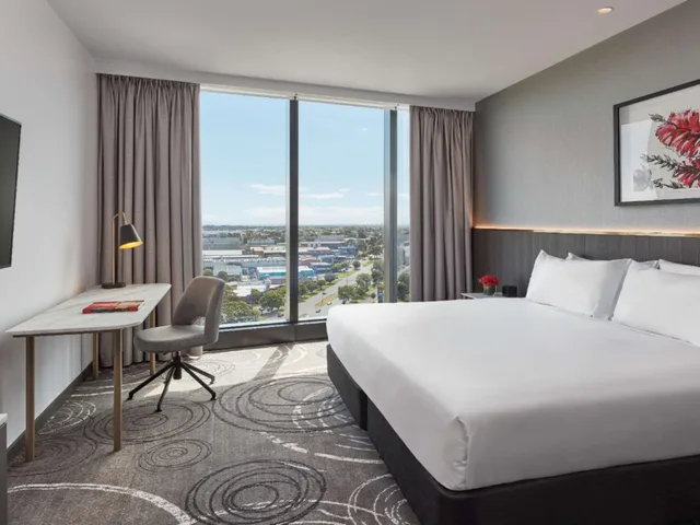 غرفة ديلوكس بسرير كينج، PARKROYAL Monash Melbourne 1/4