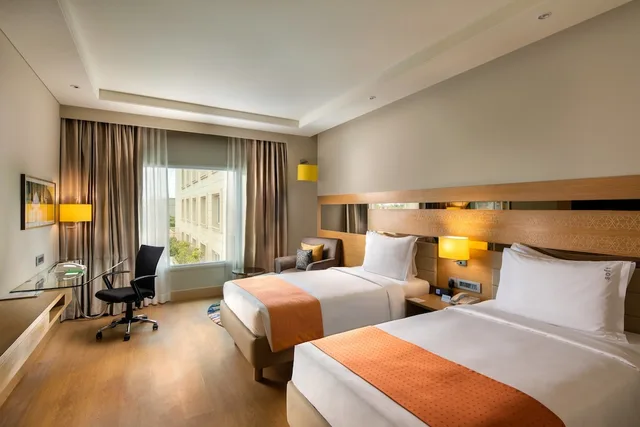 غرفة بريميوم بسرير كينج لذوي الإعاقة، Holiday Inn Agra Mg Road 3/6