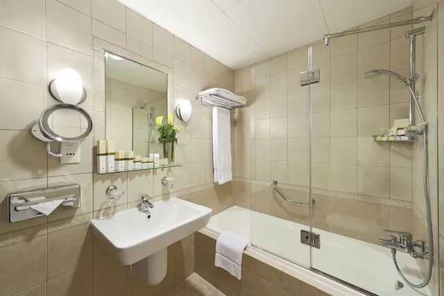 1 Bedroom, Premier, Suite, 1 King and 1 Single Beds, Al Manzel Hotel Apartments 4/5